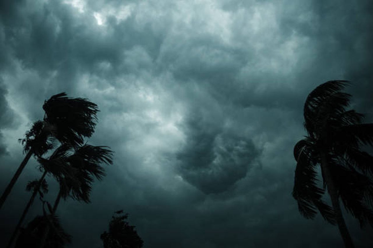 Latest news of strom in bengal today
