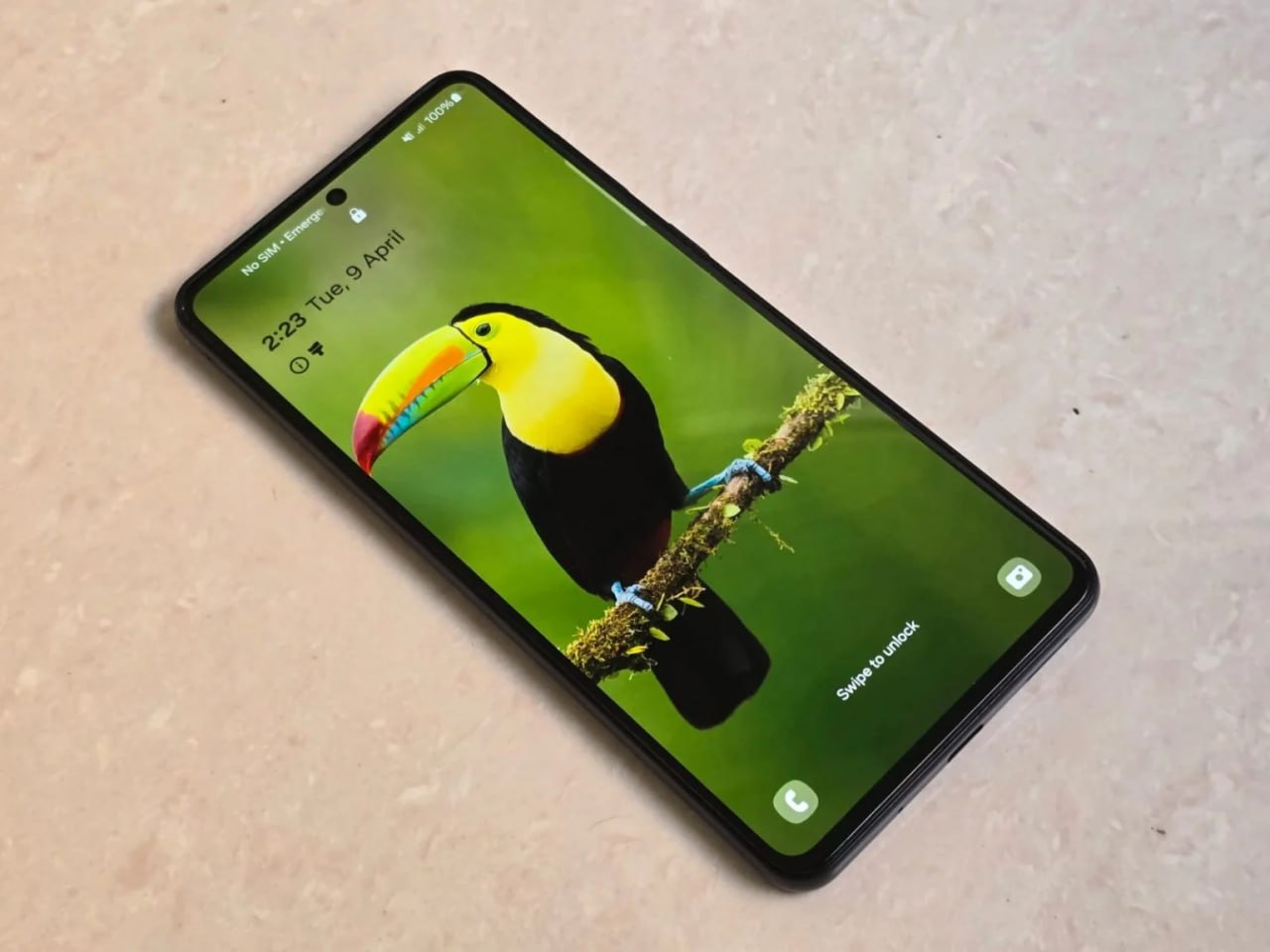 Best camera mobile with 108MP lens under 40K