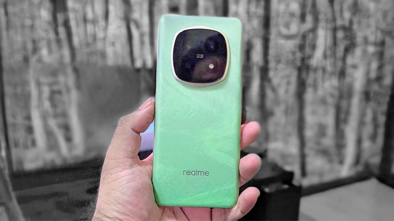 best camera phone under 20000 for photography lovers
