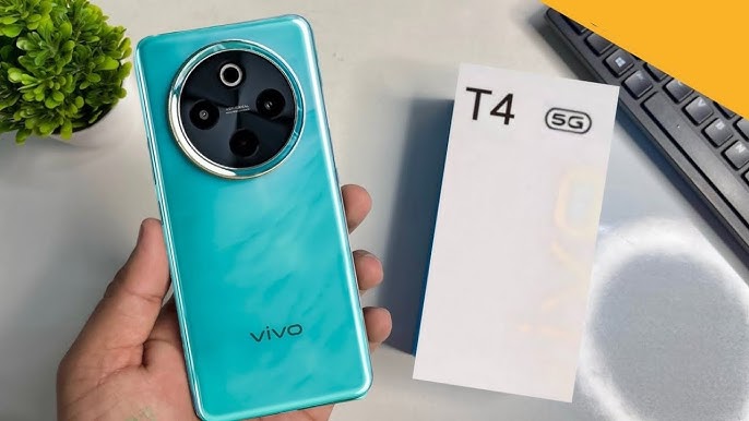 best camera smartphone under 25000 with AMOLED display