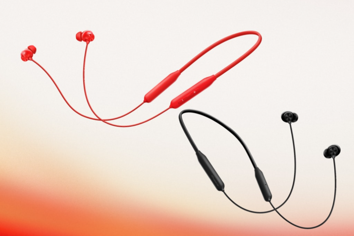 best bass wireless neckband under 2000
