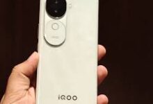 Best all-rounder phone with book-style foldable display