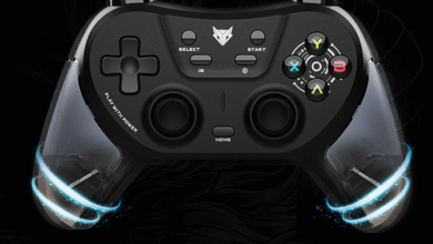 Wireless gaming controller