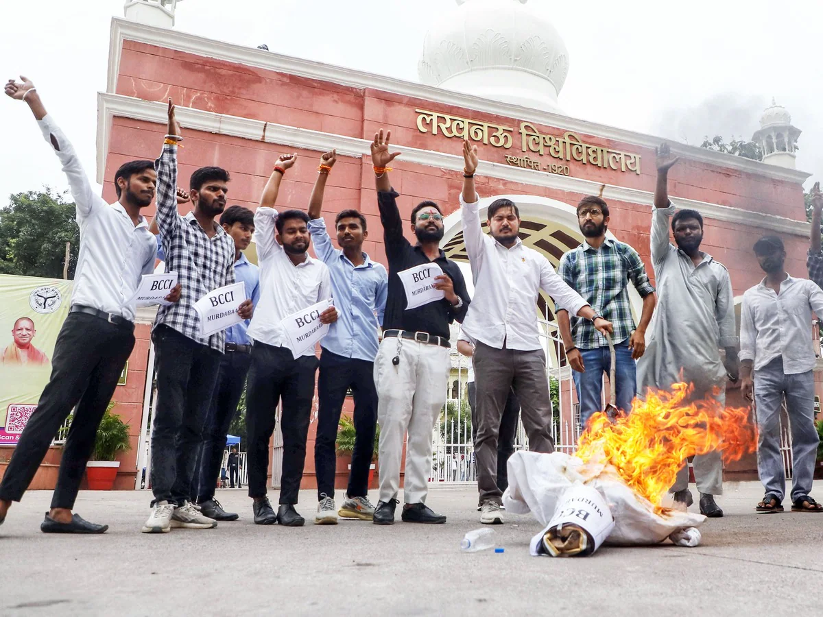 India Pakistan cricket match controversy 2025